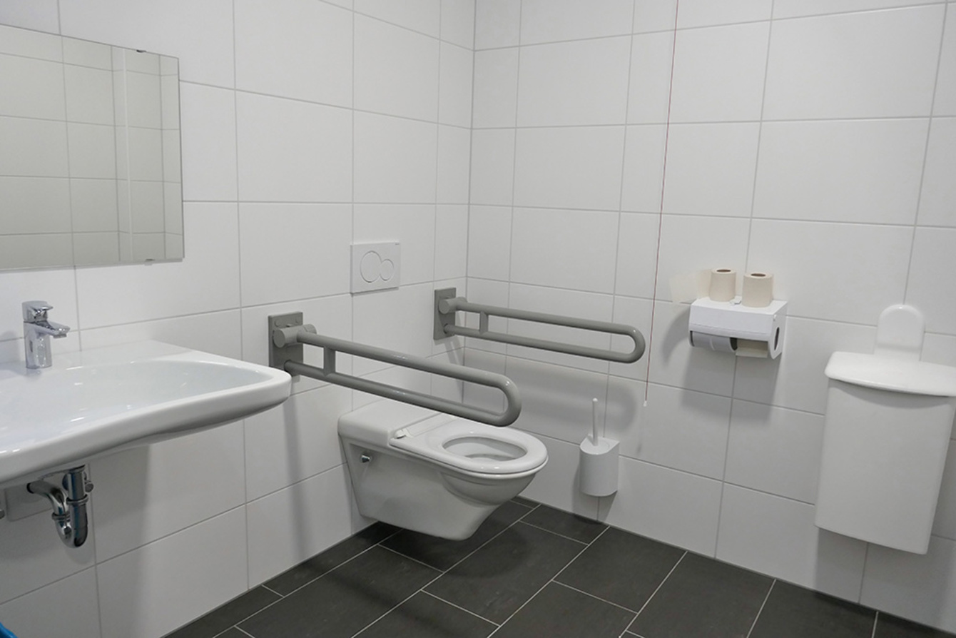 barrierefreies Bad bei Merz GmbH in Erlangen